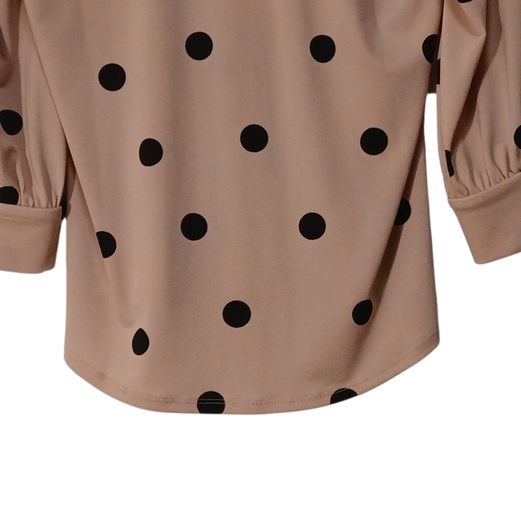 Adrianna Papell - NWT, Pink Blouse W/ Black Poke dots, 3/4 Puff Sleeves, V-Neck, - Picture 3 of 12